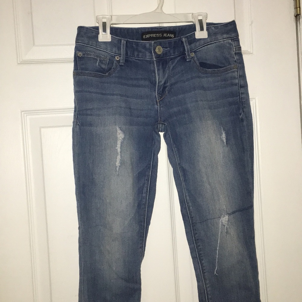 Mid wash jeans